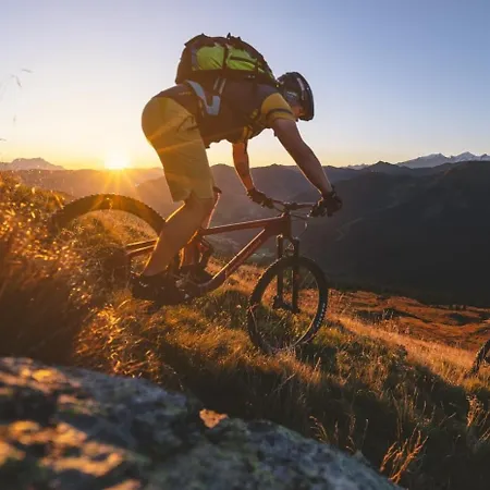 Alm 1350 - Ski-in & Ski-out Апартаменты