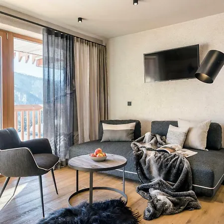 Apartmán Alm 1350 - Ski-in & Ski-out *