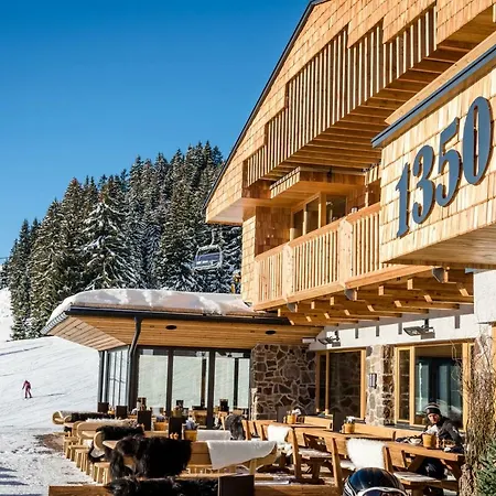 Apartament Alm 1350 - Ski-in&ski-out *