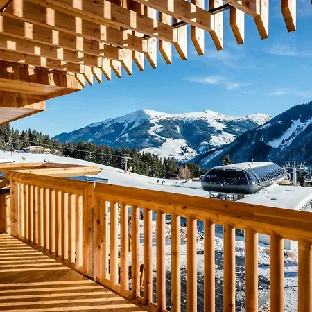 Apartament Alm 1350 - Ski-in&ski-out