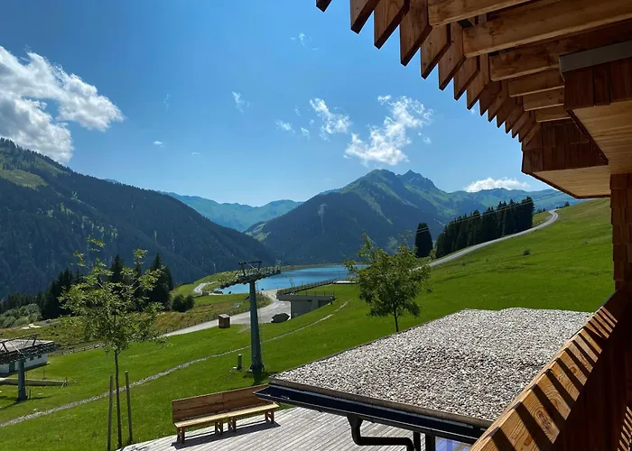 Апартаменты Die Alm 1350 -Joker Card Partner- Зальбах-Хинтерглемм