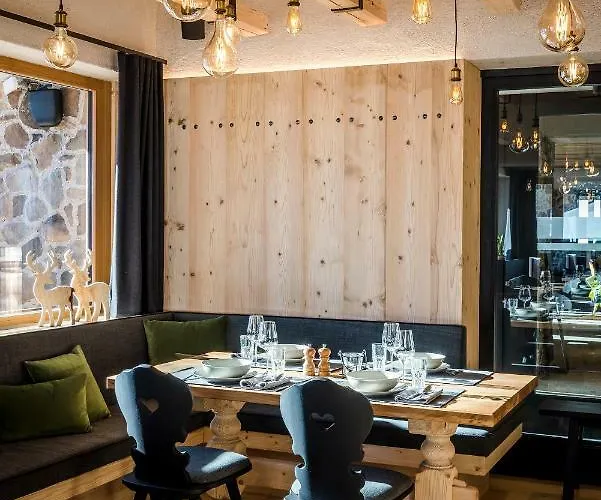 Die Alm 1350 -Joker Card Partner- Зальбах-Хинтерглемм